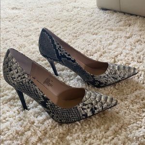 Madden Girl Snake Skin Pumps